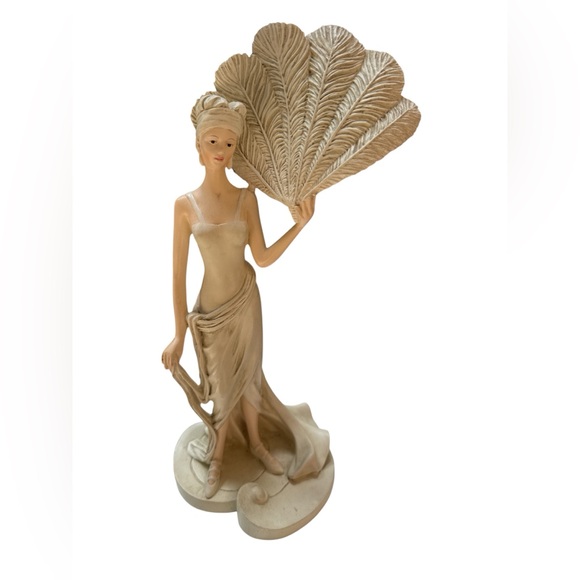 Home Interiors Beige Sculpture with Fan - Picture 1 of 8